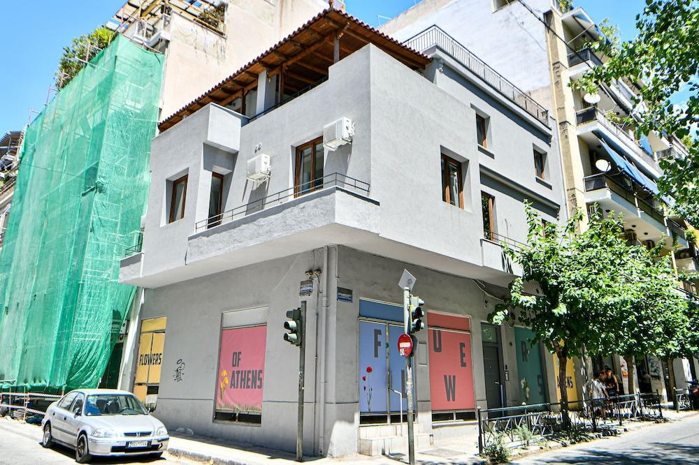 Flowers Of Athens, Boutique Aparthotel With 6-Apartments In Central Athen Eksteriør billede